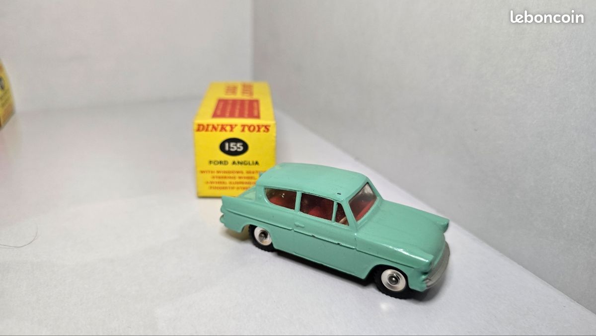 Dinky Toys Ref 155 FORD ANGLIA neuf boite d'origine Mint in