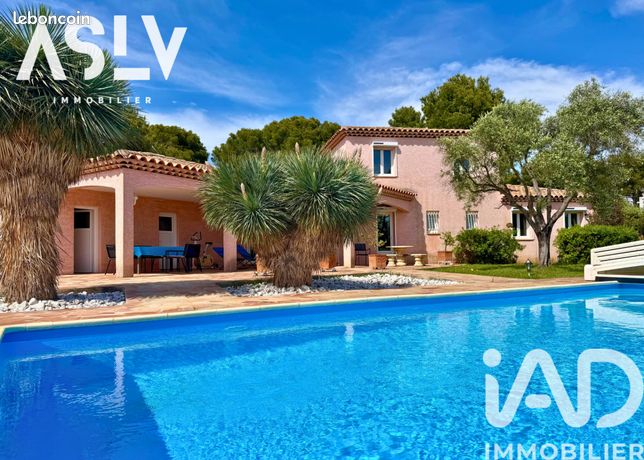 Propriété 7 pièces 171 m²
