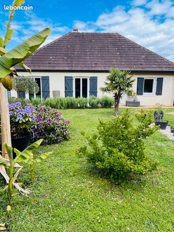 Maison 5 pièces 131 m² · à Varennes-lès-Narcy · 131 m² · 215 000 €