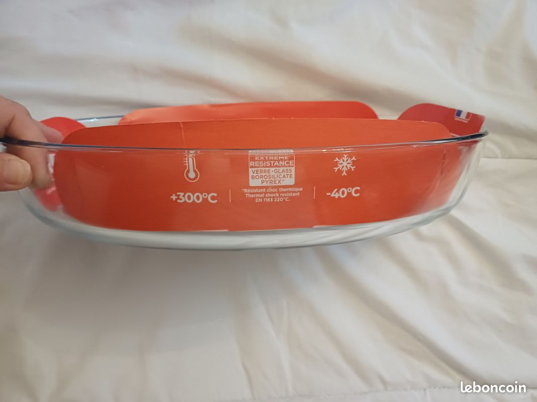 Plat Pyrex ovale Neuf 3.1 litres 35*24*6cm (image 2)