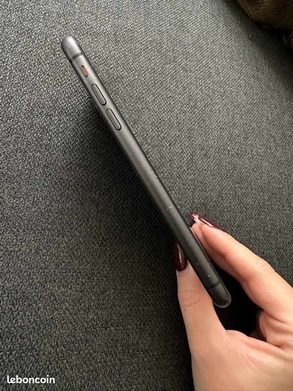 IPhone 11 128go débloqué (image 3)