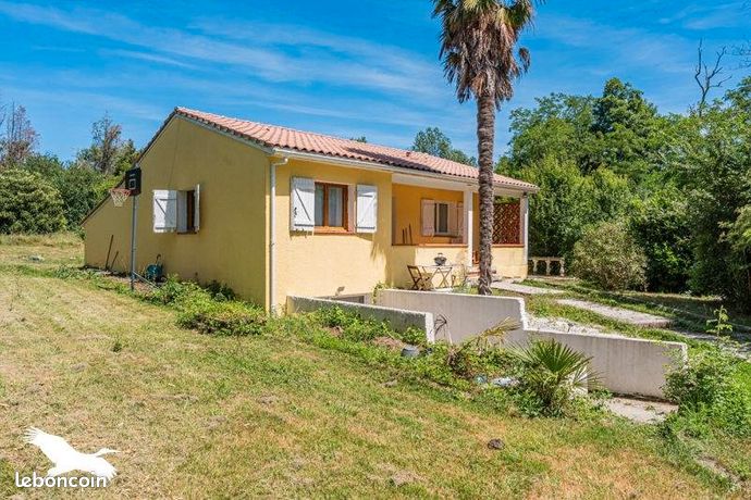 Maison 5 pièces 141 m²