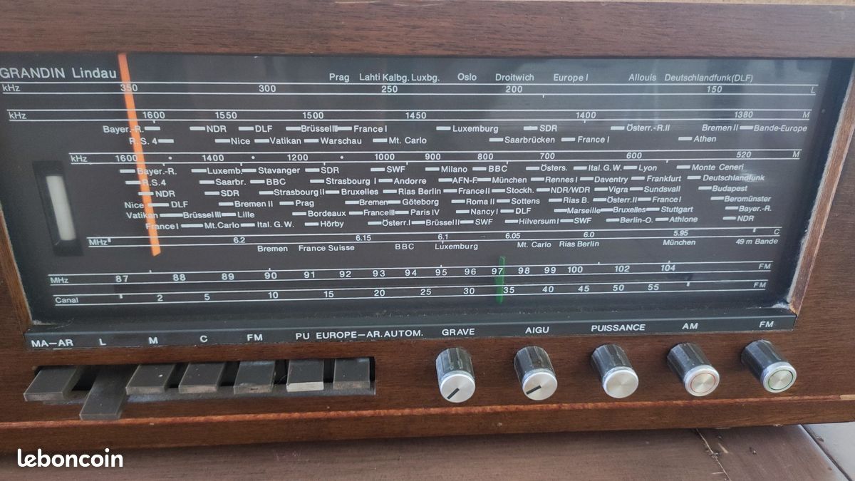 Poste radio vintage Grandin Lindau – Années 60/70 (image 2)
