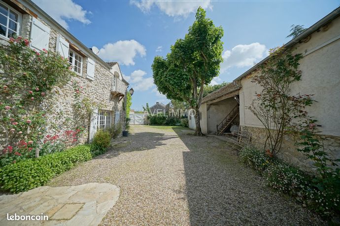 Maison 6 pièces 190 m²
