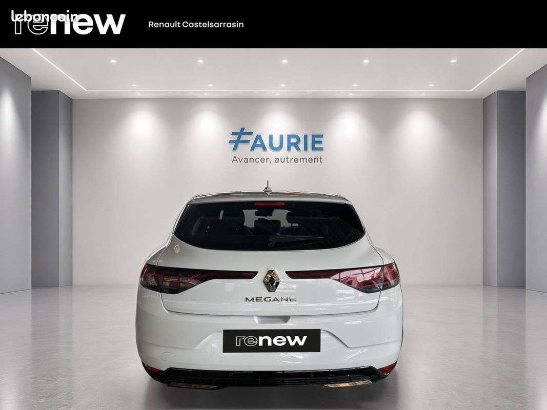 RENAULT Mégane IV Berline Blue dCi 115 - 21B Intens (image 6)