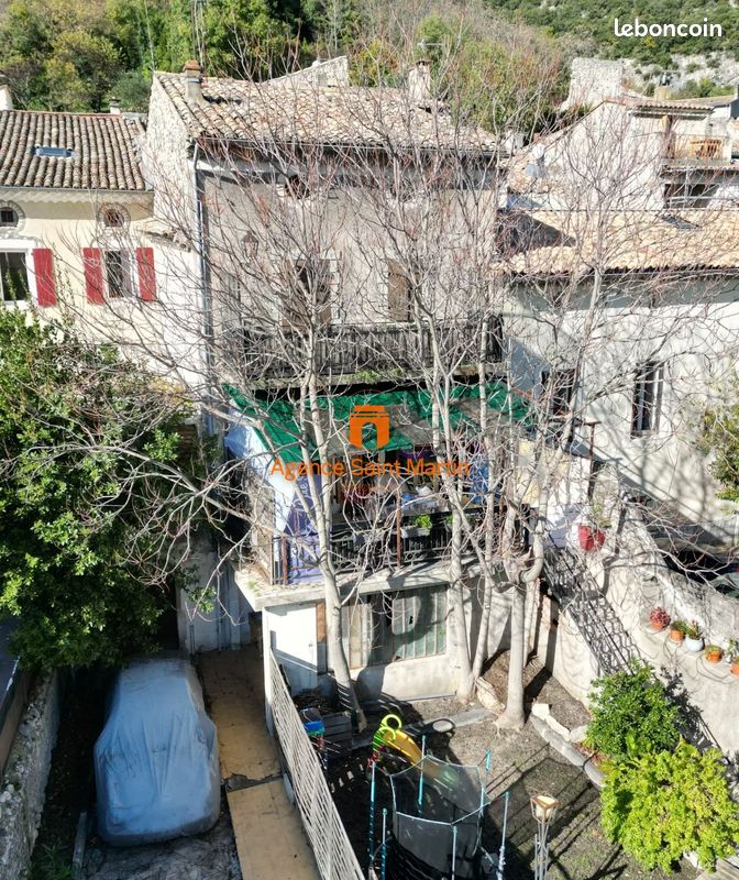 Immeuble 200 m² · à Rochemaure · 200 m² · 149 000 €