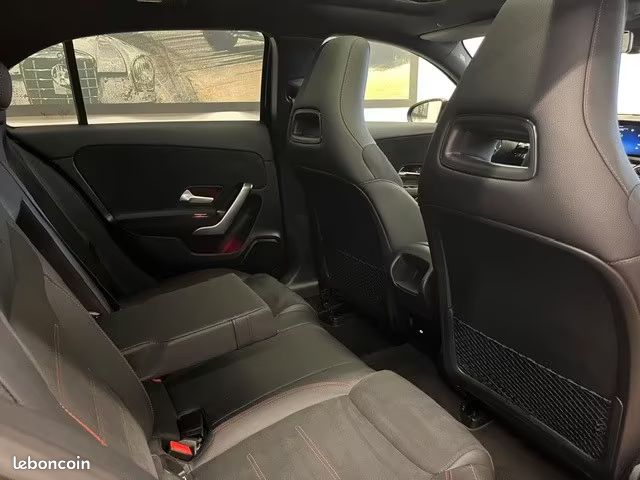 Mercedes Classe A 250e Amg Line Premium - Toit ouvrant - Sièges chauff - Accès&démarrage sans clé - Angles morts - ACC - Chauffage auxiliaire (image 9)