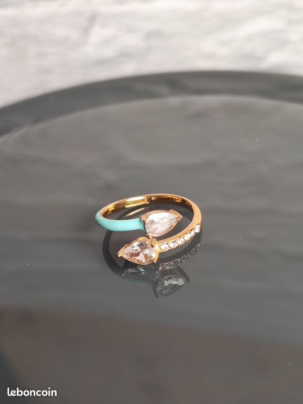 Bague Réglable Dorée (or Fin) Avec Cristaux Swarovski - Marque BOHM - Occasion - Bijou élégant