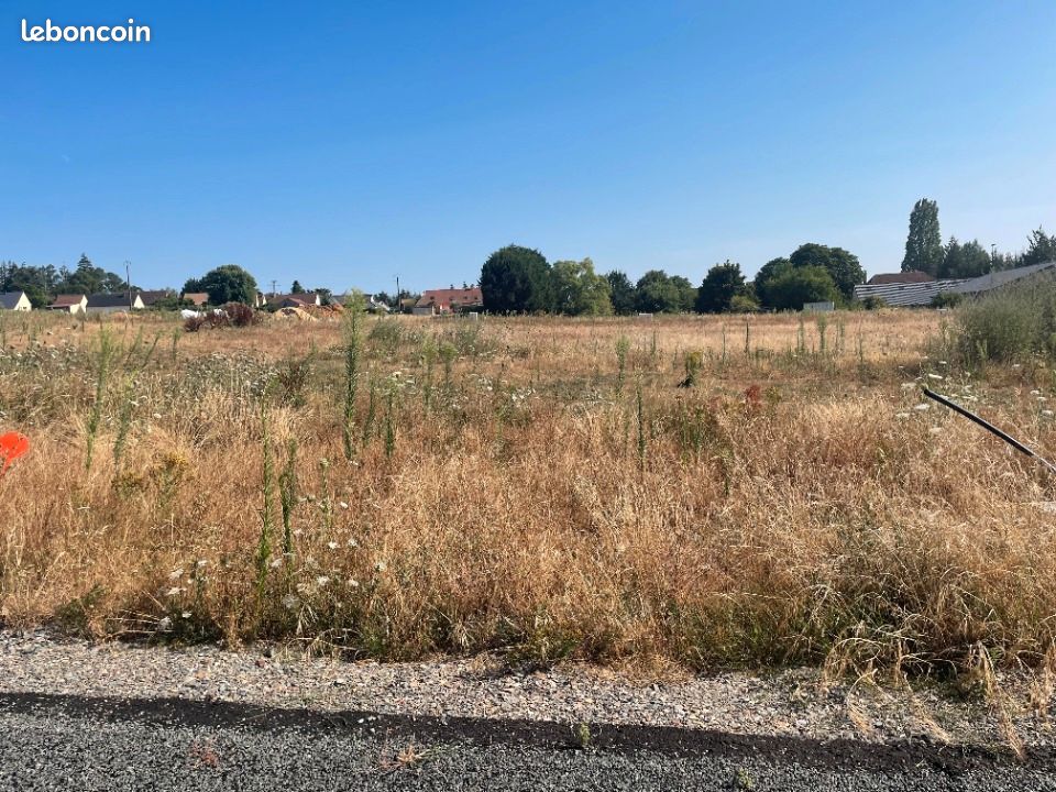 Terrain 603 m² · à Beillé · 29 547 €