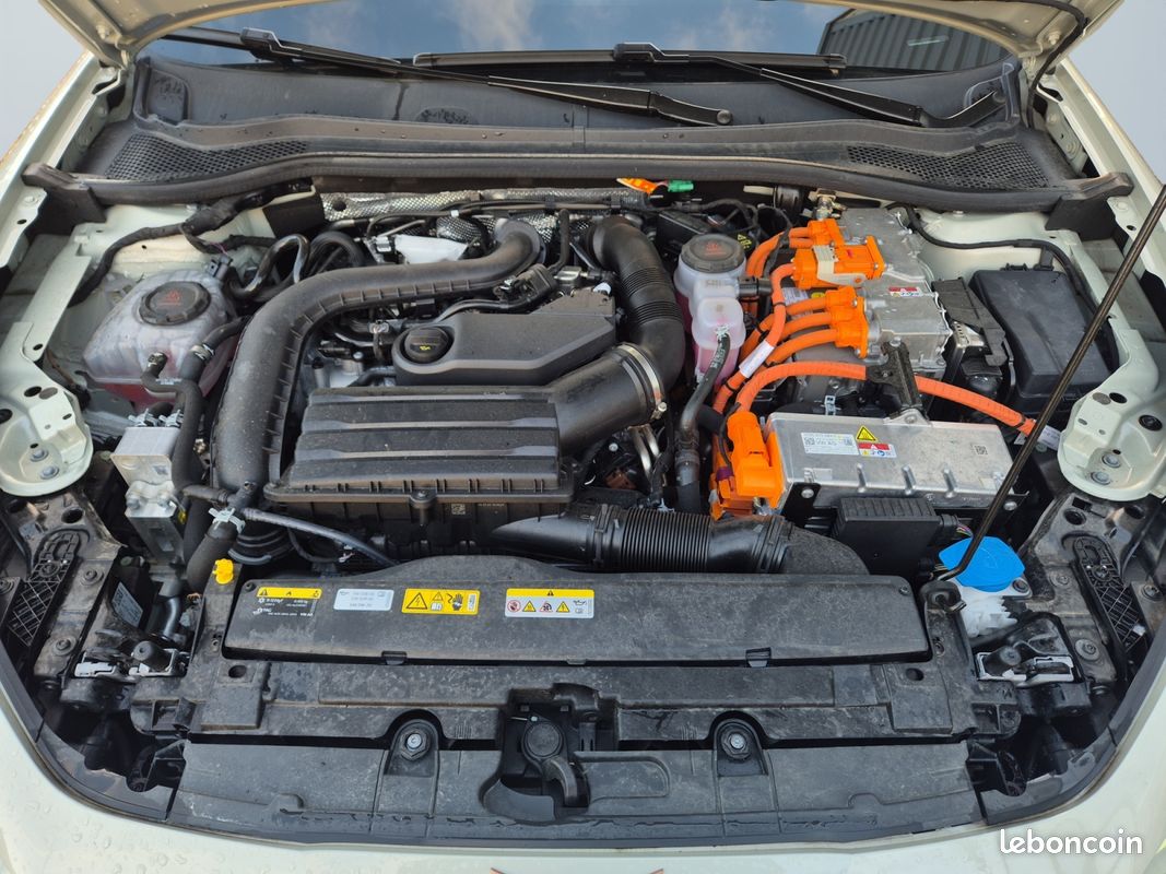 CUPRA Leon eHybrid 272 ch DSG6 VZ (image 17)