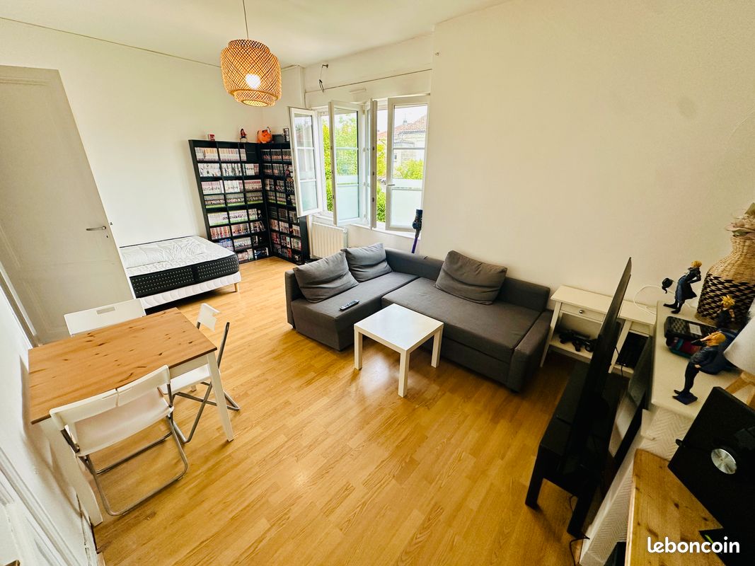 Appartement 1 pièce 28 m² · à Bordeaux · 28 m² · 890 €