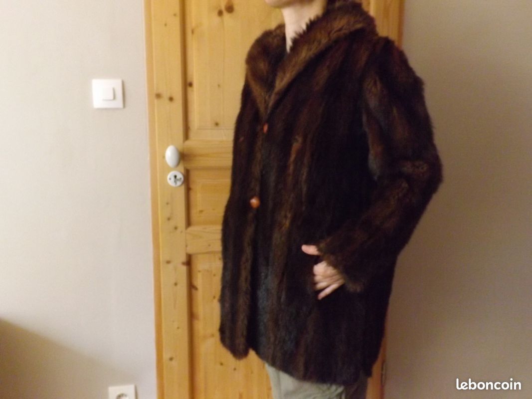 Manteau en fourrure véritable vintage en marron chocolat