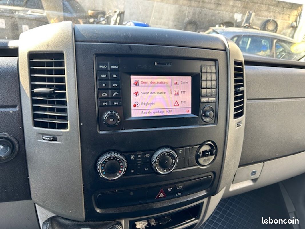 Mercedes sprinter fourgon gn 511 cdi 37 3.5t propulsion/gps/tva/credit (image 9)