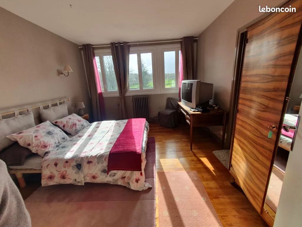 Maison 7 pièces 150 m² - Marcillac-la-Croisille 19320 (image principale 4)