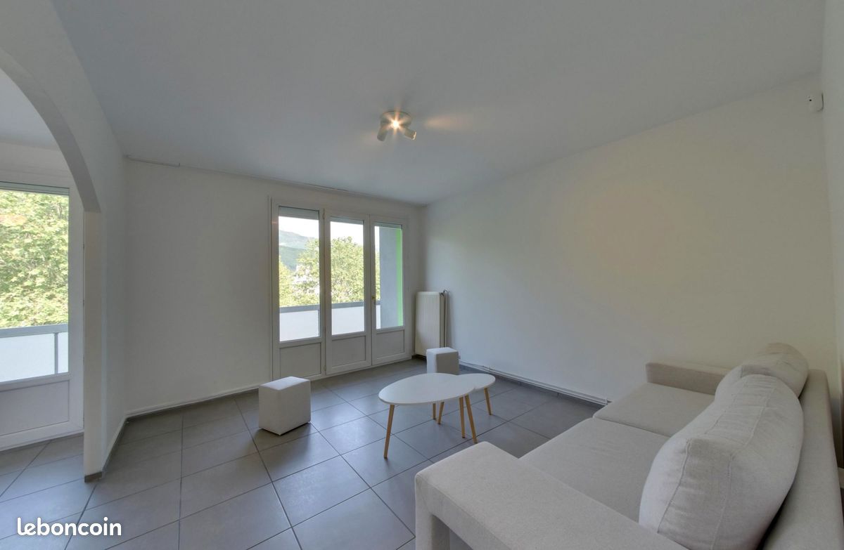 Appartement 3 pièces 70 m² · à Échirolles · 70 m² · 837 €/mois