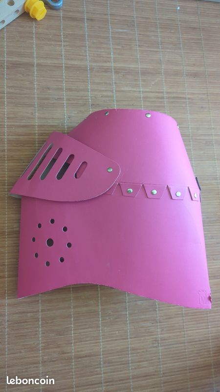 Heaume de chevalier (image 1)