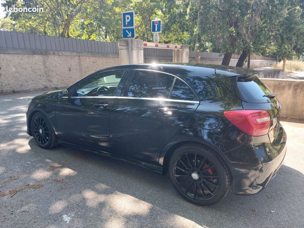 Mercedes Classe A 180 Fascination 7G-DCT Pack AMG (image 2)
