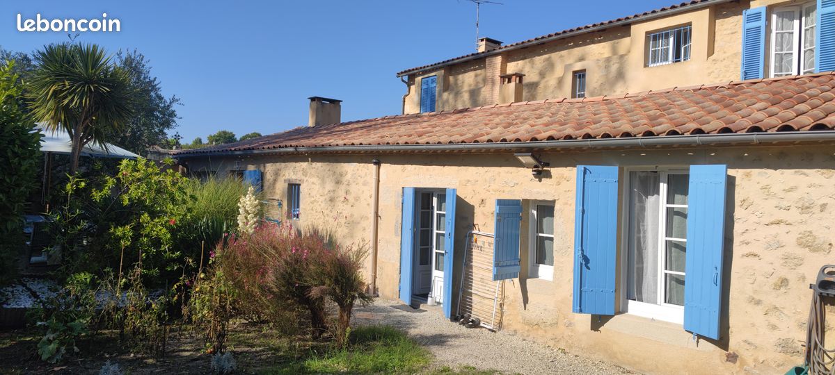 Appartement 1 pièce 55 m² · à Toulenne · 55 m² · 700 €