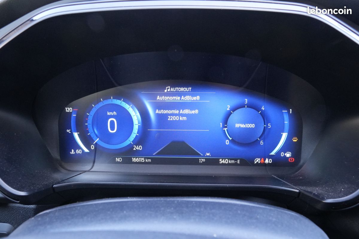 FORD Kuga III 1.5 ECOBLUE 120 ST-LINE X (image 18)