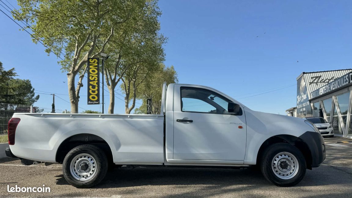 Isuzu D-max 2.5 Turbo Diesel163cv 4X2 Single Cab Pick-Up (image 2)