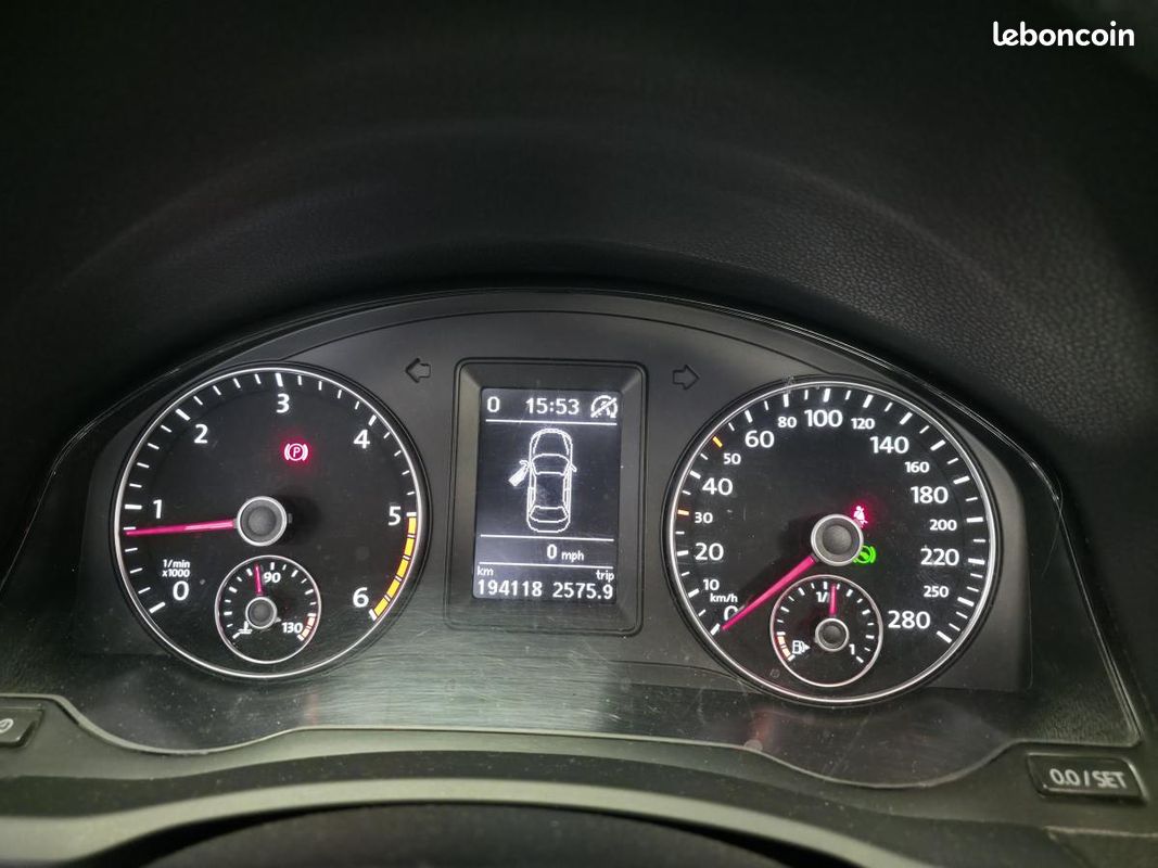 VOLKSWAGEN EOS 2.0 16V TDI- 140 - BV DSG 6 Sportline VENTE A MARCHAND (image 12)