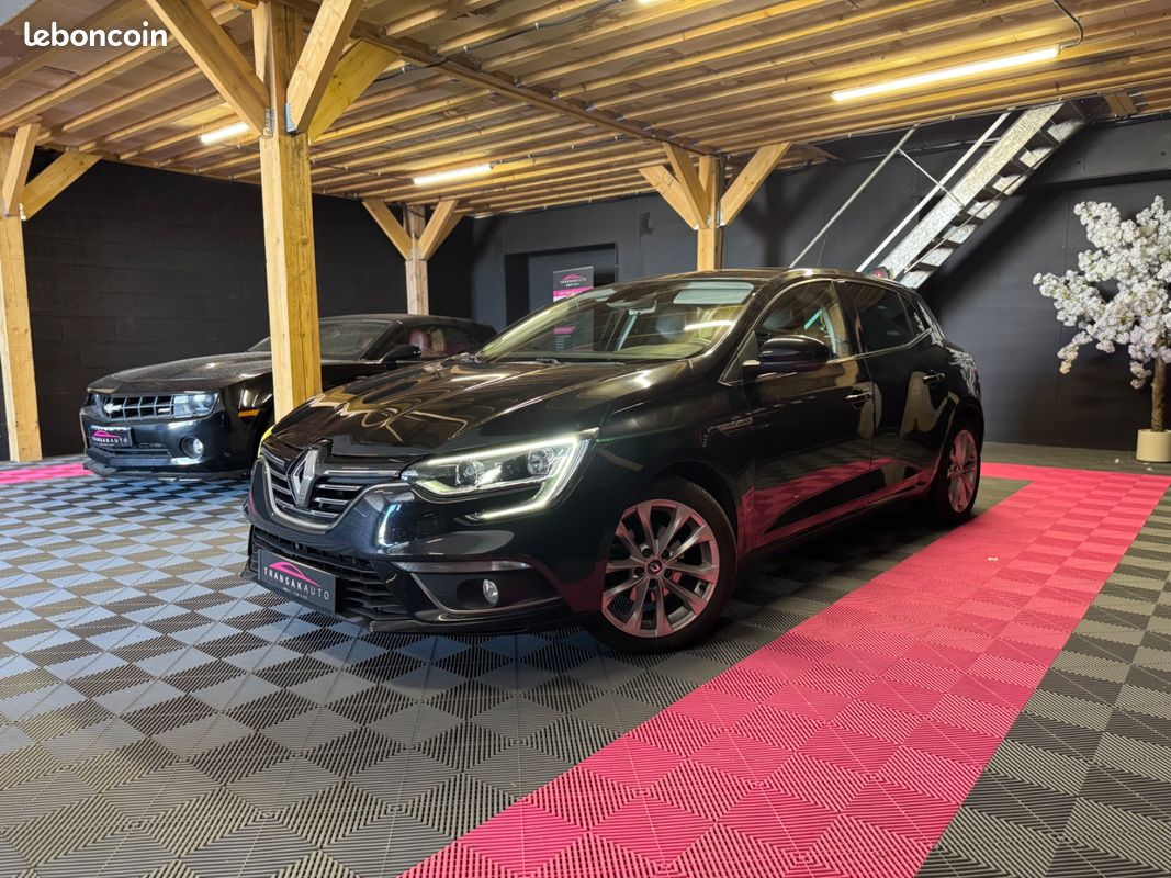 RENAULT MEGANE IV BERLINE dCi 110 Energy Intens + Entretien Complet (image 3)