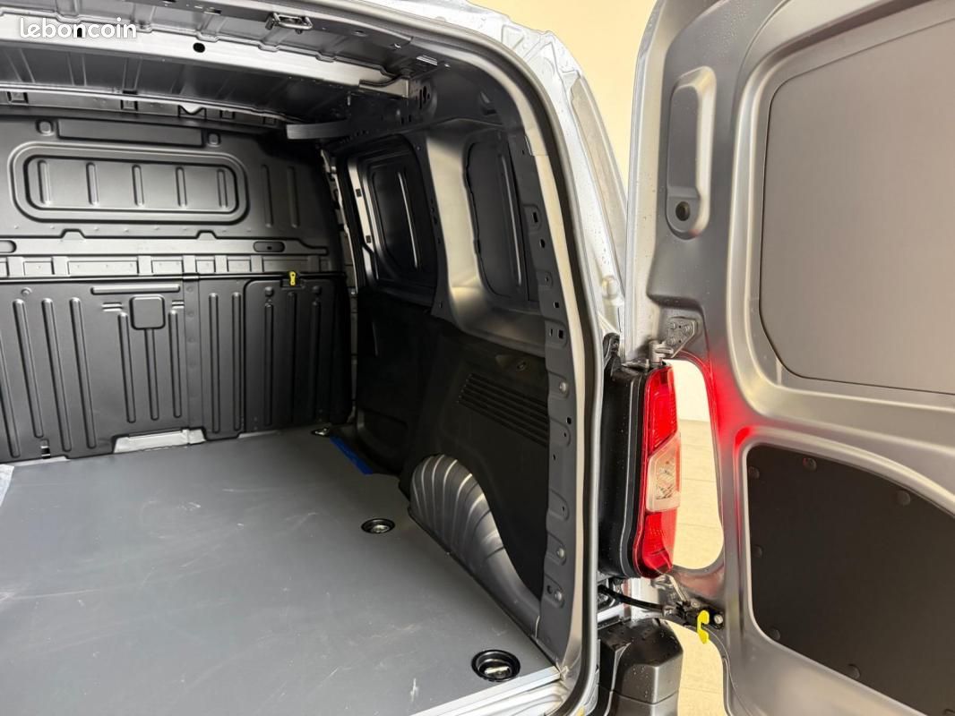 Citroën Berlingo VAN M DIESEL 130 CH AUT. XTR (image 13)