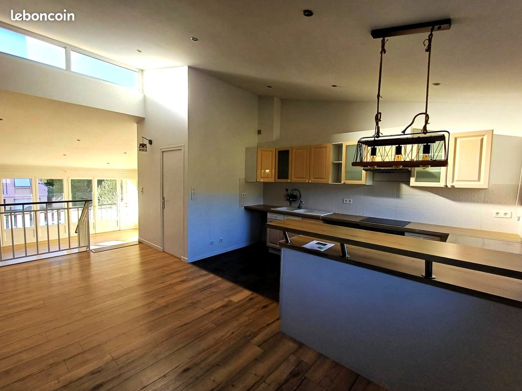 Maison 3 pièces 84 m² · à Châteauneuf-du-Rhône · 84 m² · 179 000 €