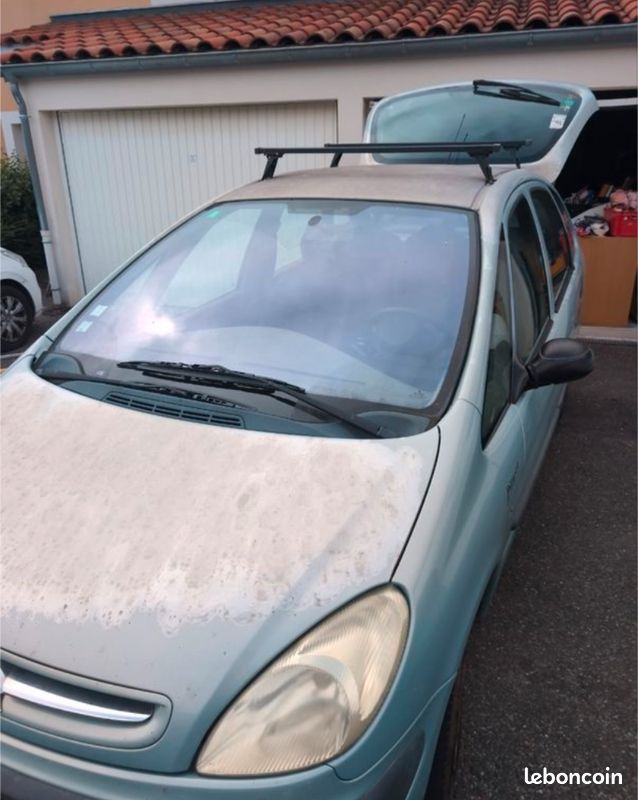 Citroen Picasso (image 1)