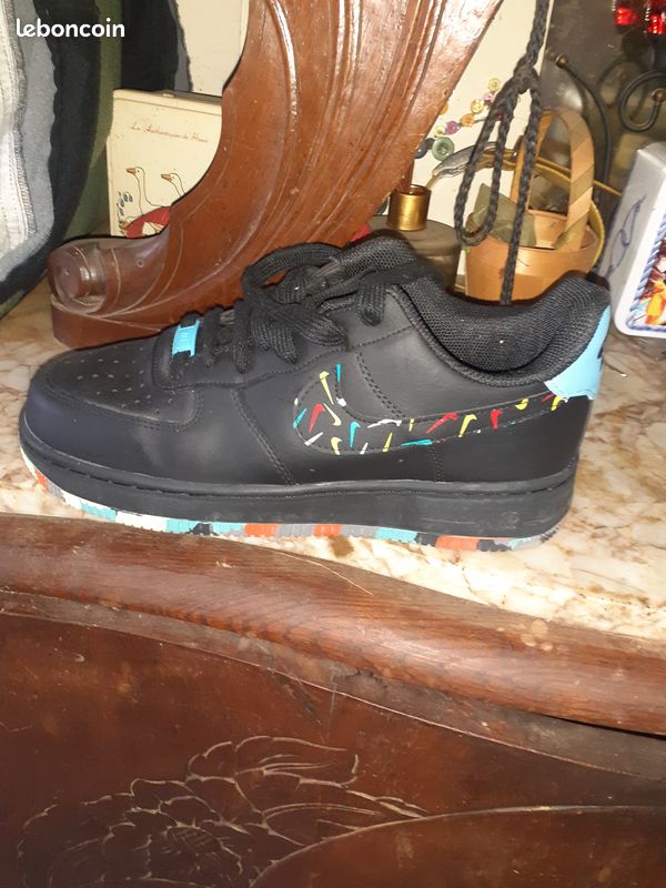 Air max (image 1)