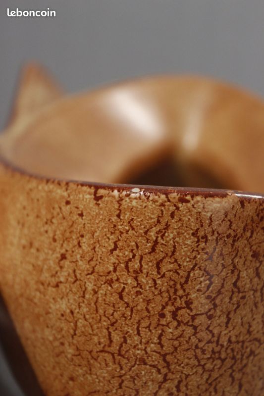 Vase sculptural Bertoncello Italie céramique Roberto Rigona années 1970
