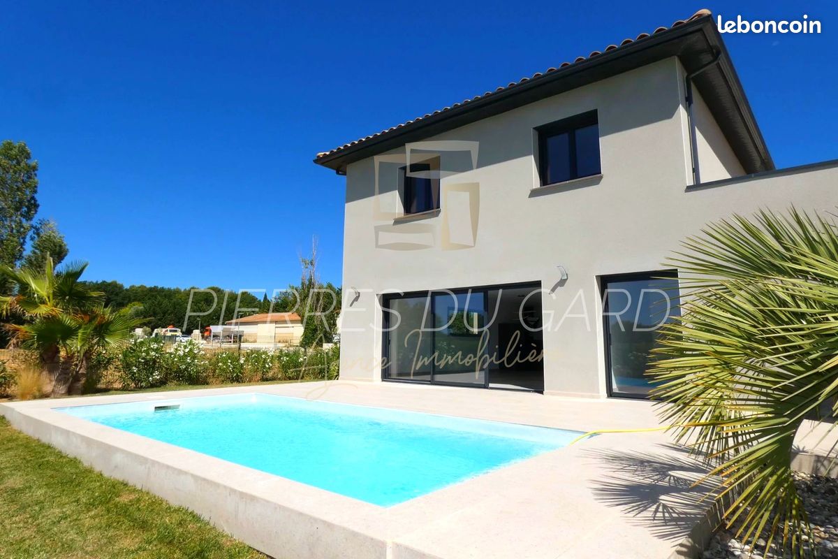 Maison 5 pièces 114 m² · à Arpaillargues-Et-Aureillac · 114 m² · 399 000 €
