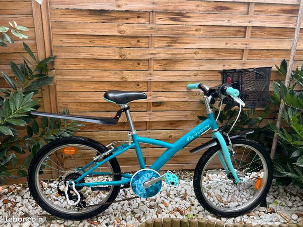 Raccordement buse sécurisée tube vélo 26 pouces design léger réparation