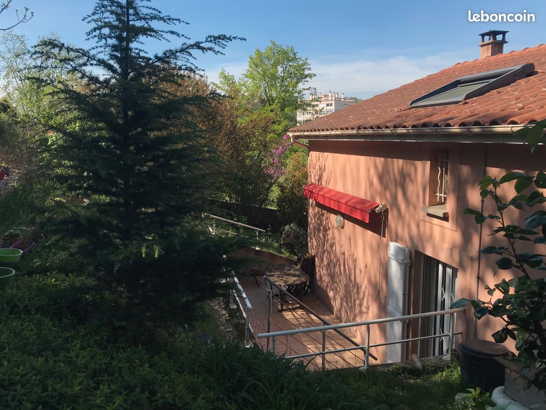 Maison a louer oullins-pierre-benite - 1 pièce(s) - 19 m2 - Surfyn