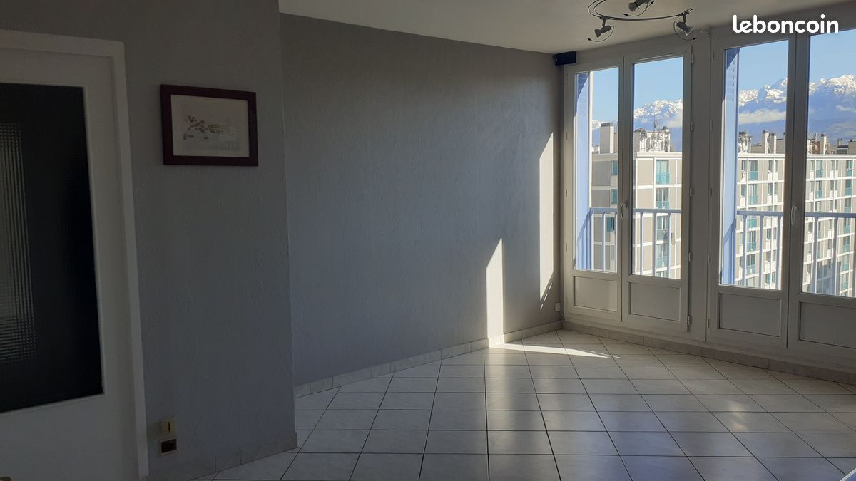 Appartement 3 pièces 57 m² · à Fontaine · 57 m² · 80 000 €