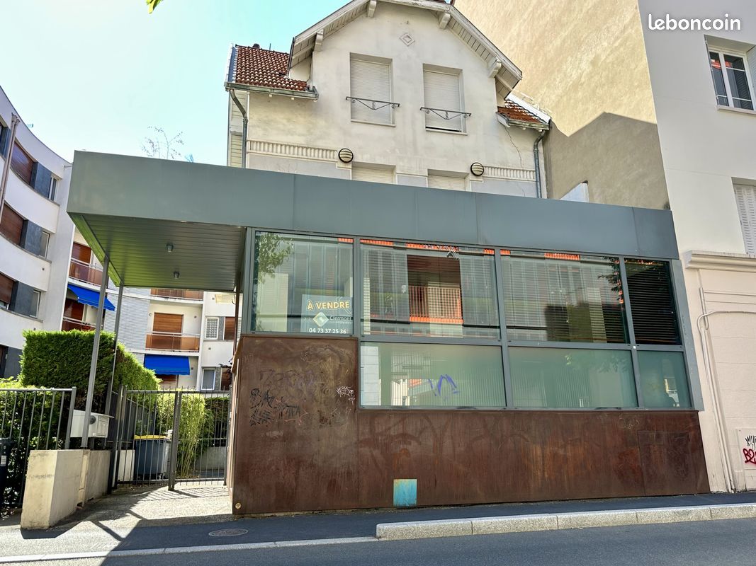 Immeuble 99 m² · à Clermont-Ferrand · 99 m² · 420 000 €