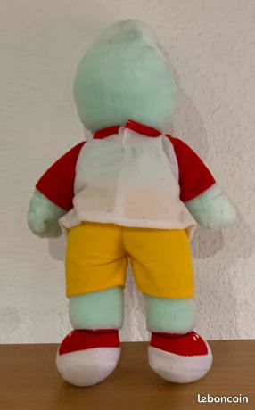 Caiu a estátua de Gil, a mascote da Expo 98 - Portugal - SÁBADO