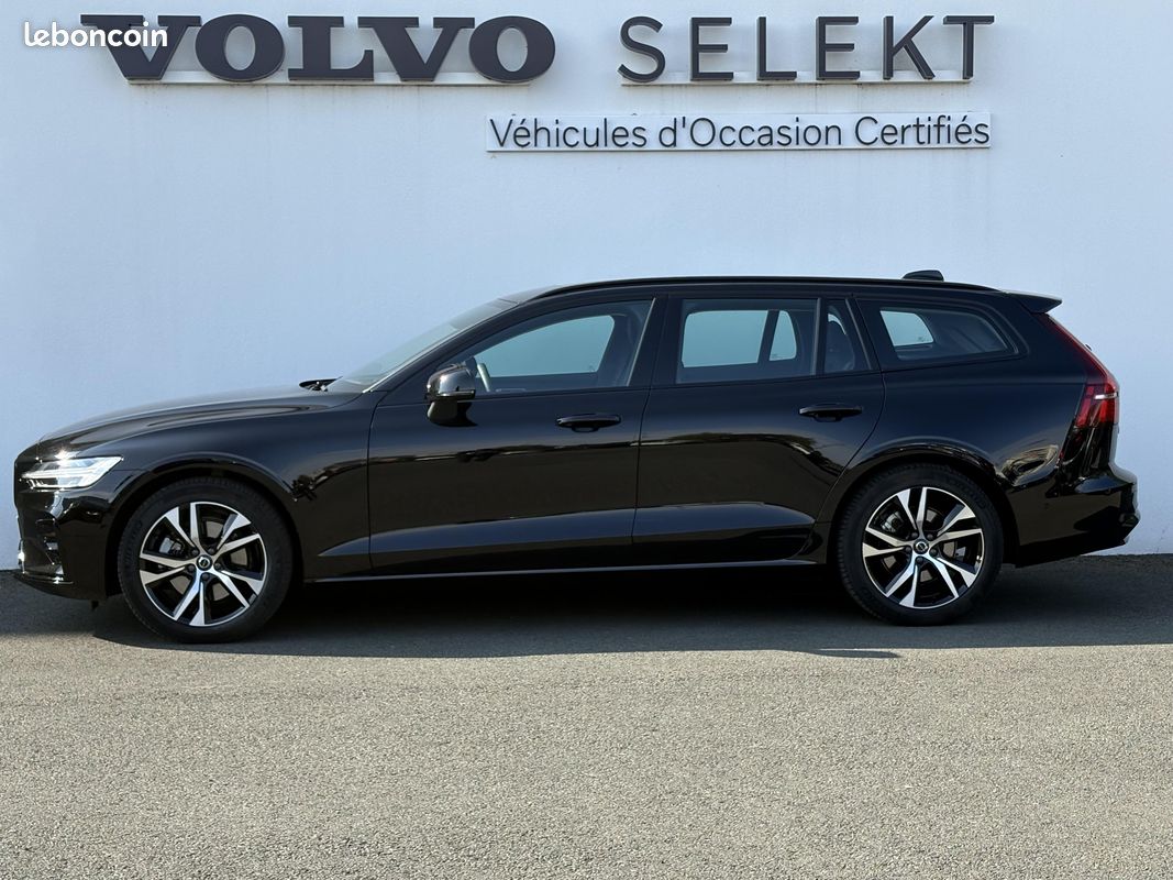 VOLVO V60 Micro hybride essence B4 197 ch DCT7 Ultra Style Dark (image 2)