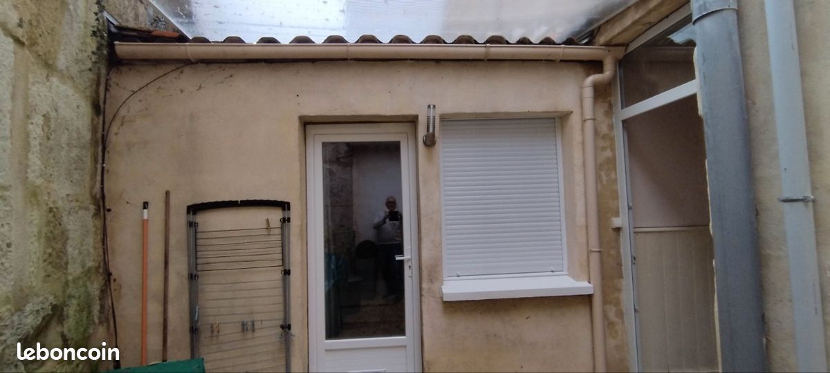 Appartement 2 pièces 22 m² · à Saintes · 22 m² · 425 €/mois