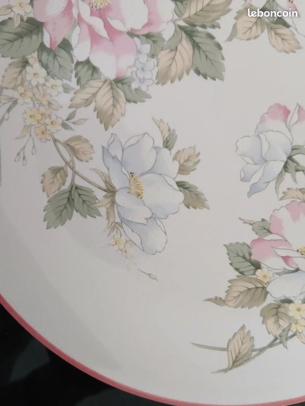 Lot de deux assiettes à fleurs "Millefleurs Japon" (image 10)