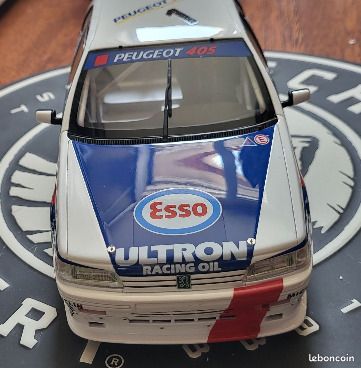 Peugeot 405 MI16 Super Tourisme – 1/18 OTTO OT364 – Résine Blanche – Neuve
