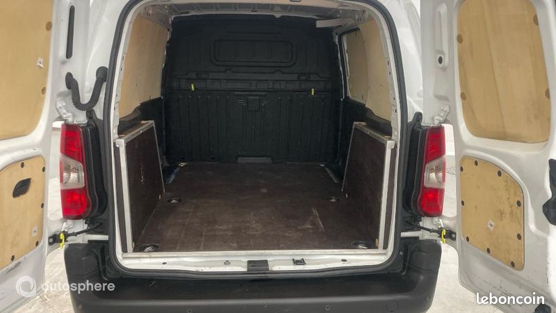 Peugeot Partner Véhicule utilitaire ou Société Standard 650kg BlueHDi 100ch S&S Asphalt (image 9)