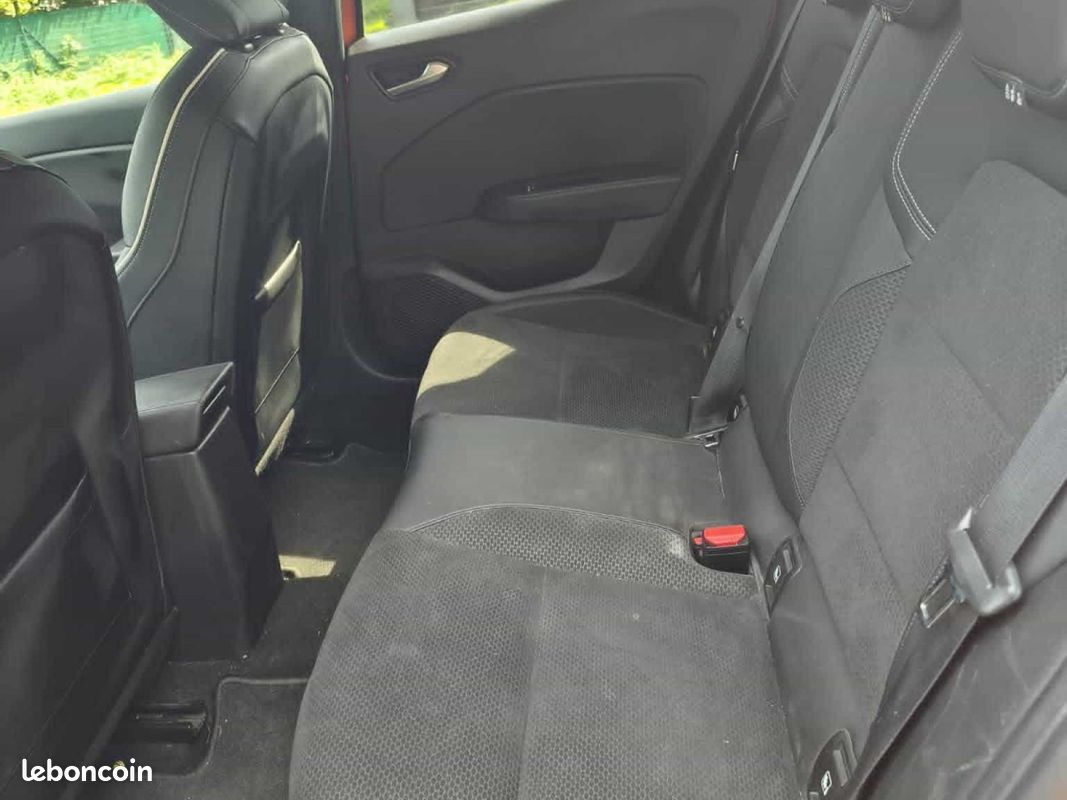 RENAULT CLIO V TCe 100 Intens (image 8)