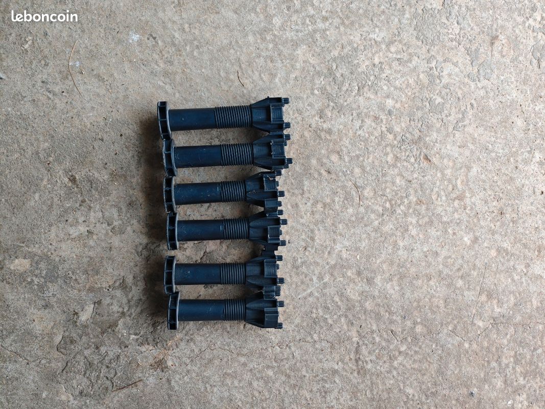 Pieds ancienne gamme Ikea (image 1)