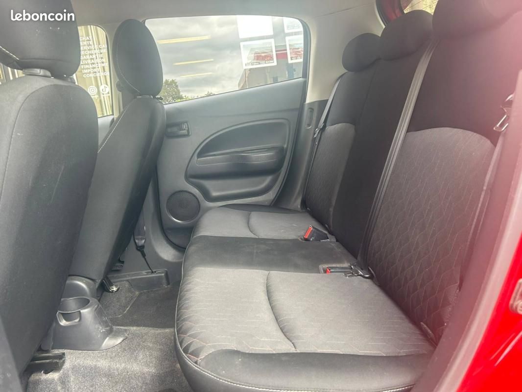 Mitsubishi Space Star 1.2 MIVEC 71ch Red Line EDITION 2023 (image 9)