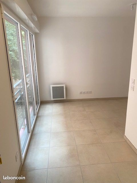 Appartement 1 pièce 19 m² · à Marseille · 19 m² · 522 €
