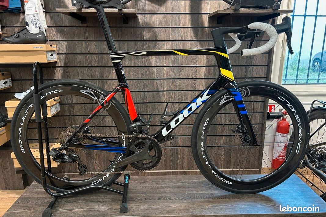 LOOK 795 BLADE RS TEAM EDITION Vélo de route course