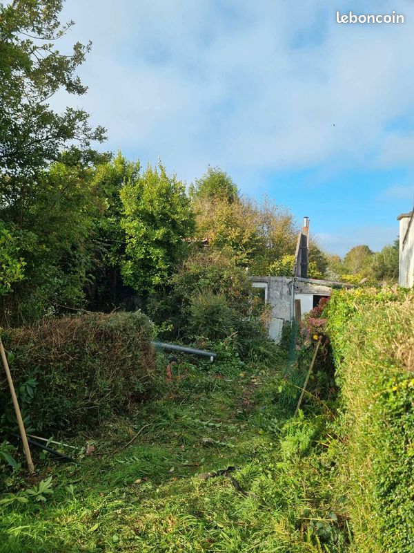 Maison 1 pièce 80 m² · à Plounéour-Ménez · 80 m² · 25 990 €
