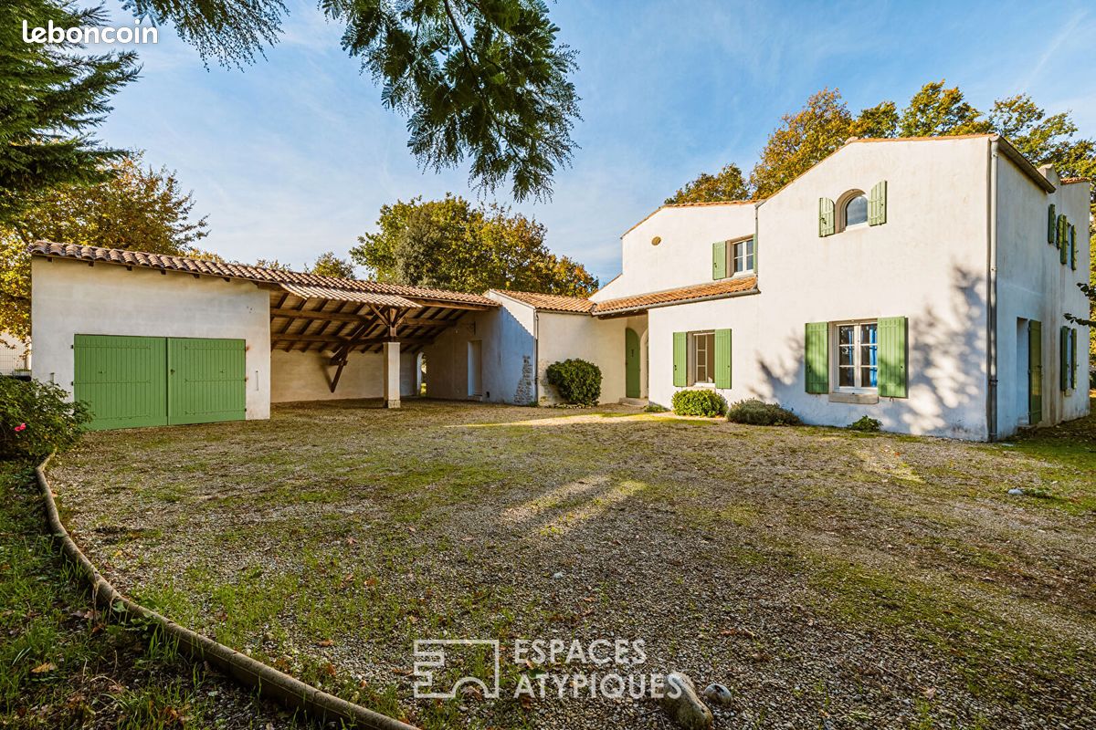 Maison 9 pièces 250 m² · à La Tremblade · 250 m² · 700 000 €