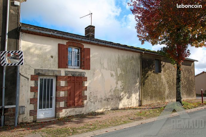 Maison 1 pièce 327 m²